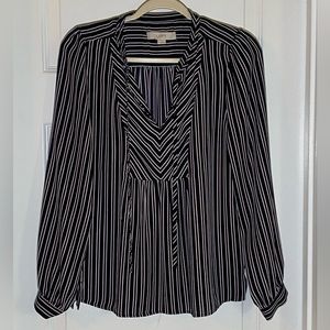 Ann Taylor LOFT work blouse size medium